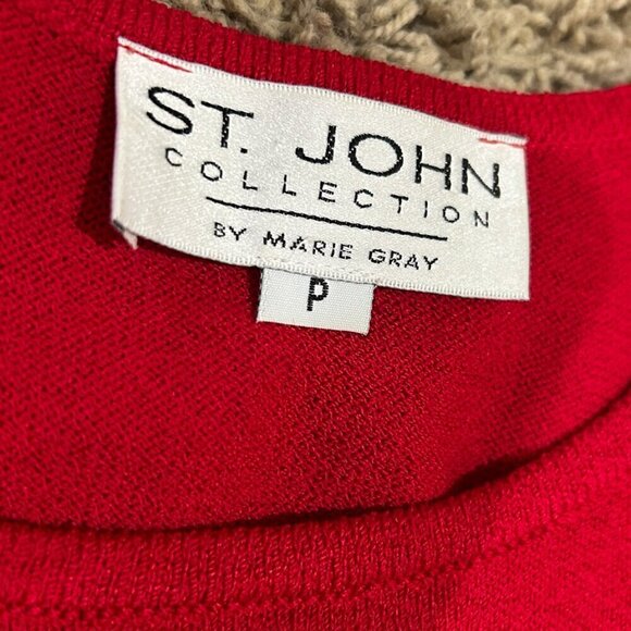 St. John Collection by Marie Red Santana Knit Star Tank Top Crop Sz P - Picture 7 of 8